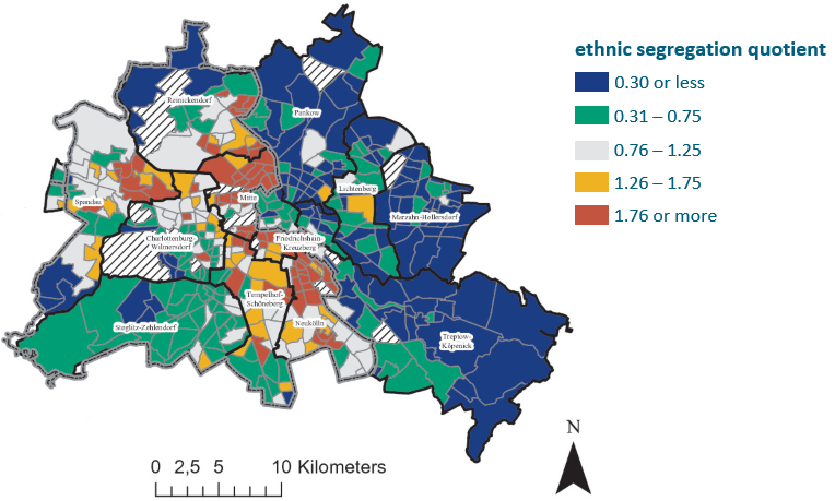 Spatial clustering of inhabitants with migration background from Turkey and Arabic States from Blokland, T. and Vief, R. 2021. - research project transfAIr by spotixx